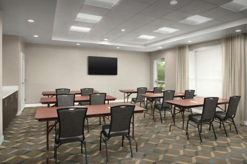 Residence Inn by Marriott San Antonio SeaWorld /Westover Hills - image 4