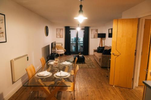 Stylish Luxury Two Bed Jewellery Quarter, Birmingham (fotografie 6)