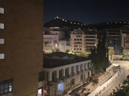 Ventiri RoofTop Luxury Suite 4, Central, Near Hilton, Athens (photo 3)