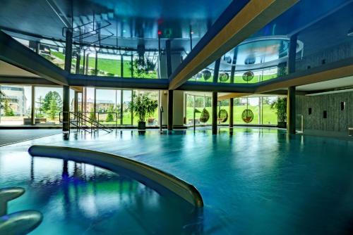 Úszómedence, Horizont Resort in Felsőerdőfalva