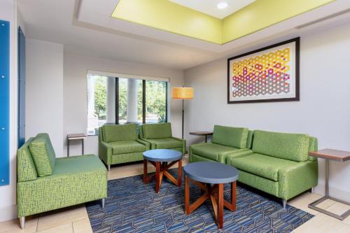 Holiday Inn Express Hotel & Suites Jacksonville-Blount Island By IHG - 숙소 외관