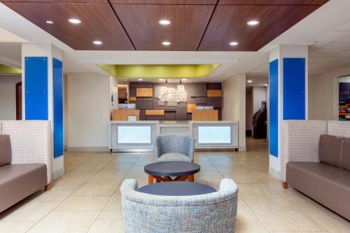 Holiday Inn Express Hotel & Suites Jacksonville-Blount Island By IHG - 숙소 외관