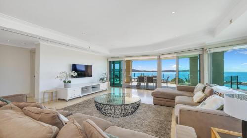 Unit 7 - 3 Bedroom Premier Ocean View, Terrigal (photo 4)