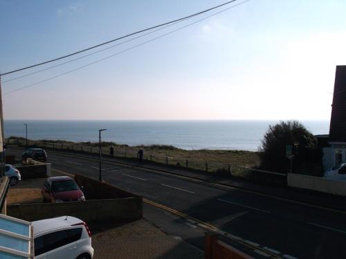 Exterior view, The Avoncliffe Bournemouth near Southbourne Beach