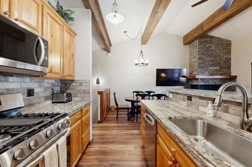 Private Beach Retreat in Zephyr Cove (NV)