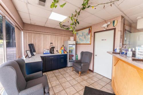 Budget Inn Pulaski 4