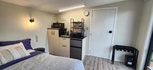 ห้องครัว, Rest and Recharge Retreat 1-2 Guests in แอชเบอร์ตัน