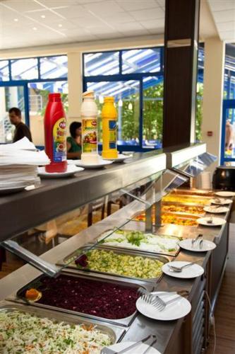 hotel palace inn palace compound near care and cure nursing home agartala india in 799001 auberge d