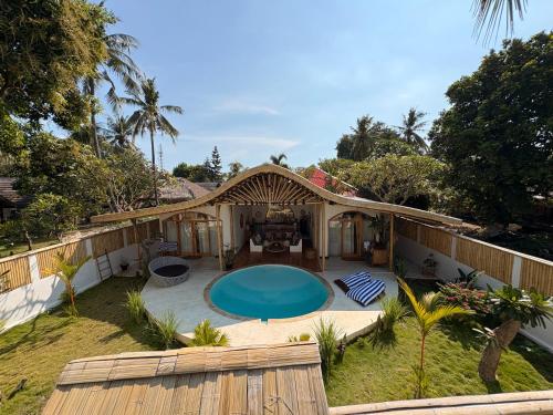 You & Me Private Villa, Гили-Эйр (фото 4)