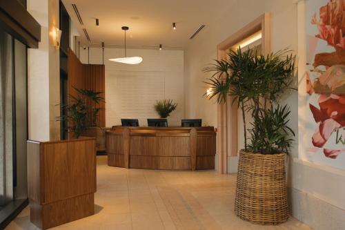 Predvorje, Mondrian Gold Coast in Burleigh Heads