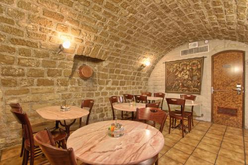 Timhotel Invalides Eiffel - image 4