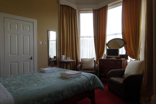 Ashgrove House Hotel - image 4