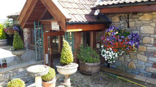 Facilities, Bridge Farm Guesthouse rooms in Bristol