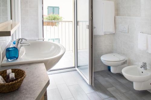 Residence Domaso Resort Spa In Italy - 