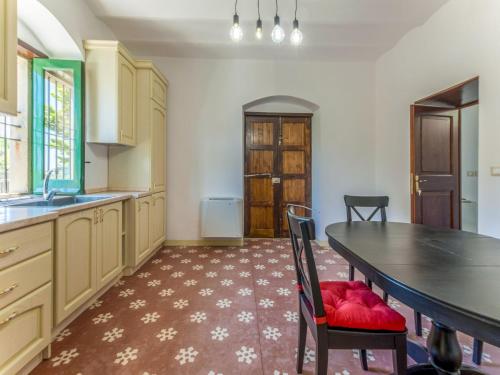  Lavish Sicilian Villa with Pool in Ficarra