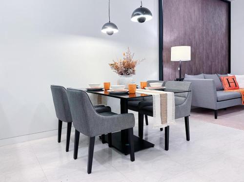 Luxury Suites at Tropicana Residences KLCC by VV - image 5