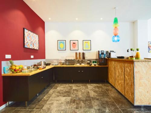 Kyriad Marseille Blancarde - Timone - image 11