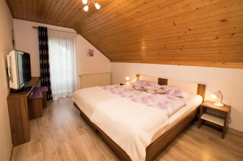 Accommodation Resman in โบห์อินจ์สโกเยเซโร