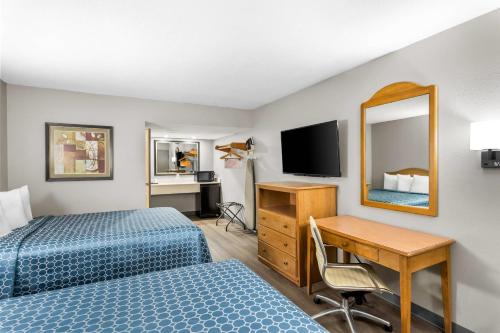 Rodeway Inn Hot Springs - image 12