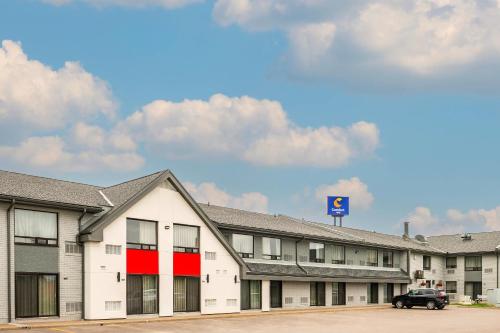 Comfort Inn — hotel in 41 Maple Valley Rd, Corner Brook CA, A2H6T2