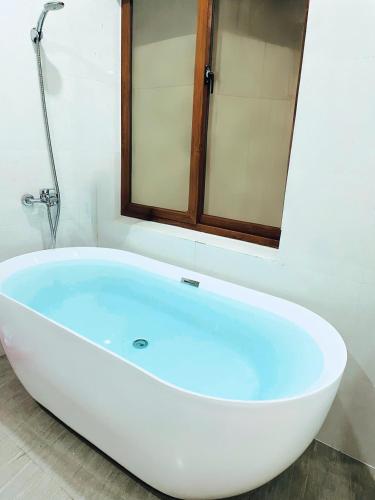 Mie's Homestay near Cong Vien Suoi Khoang Nong Nui Than Tai