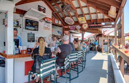 Castle in the Sand - image 8