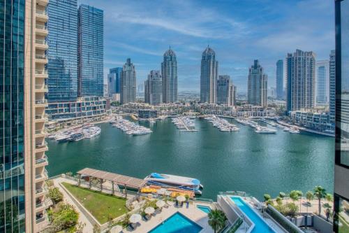 Exclusive Marina Lifestyle with Stunning Views, Dubái