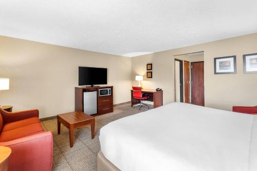 Comfort Inn Mayfield Heights Cleveland East - image 14