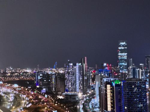 Luxerious 1 BHK Nobles Tower 5 min drive to dubai mall, Dubai (Foto 8)
