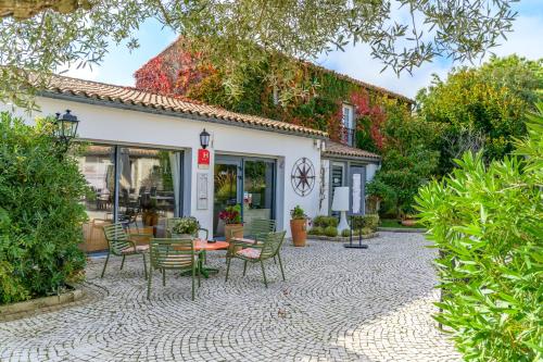 . Hôtel Le Peu Breton