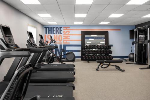 Hampton Inn Lexington Medical Center KY - image 14