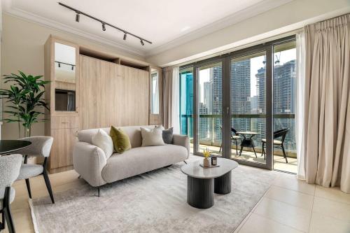 Stylish Living at 8 Boulevard Walk, Downtown, Dubaï (photo 2)