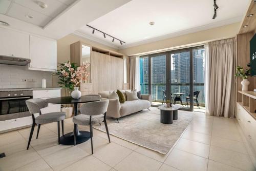 Stylish Living at 8 Boulevard Walk, Downtown, Dubaï (photo 5)