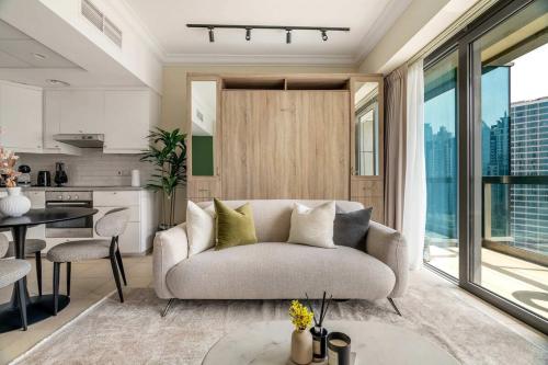 Stylish Living at 8 Boulevard Walk, Downtown, Dubaï (photo 8)