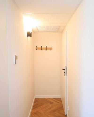 ZenApart - apartament z parkingiem, Варшава (фото 9)