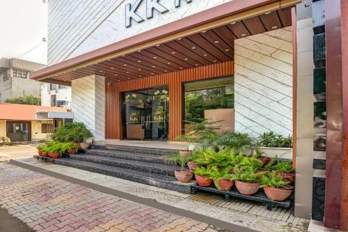 팹호텔 KK 컨티넨탈 - 출입구