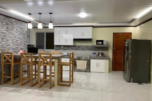 Michael's Homestay - Farm Villa near Patar Beach & Bolinao Falls