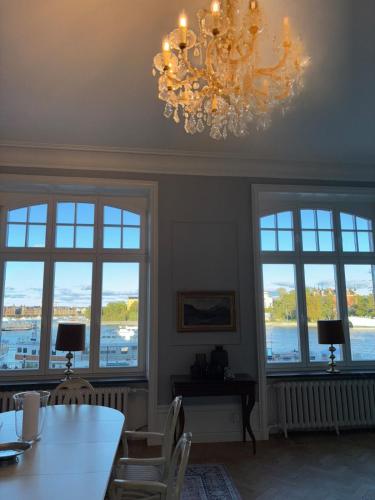 Premium large apartment with sea view, 5 bedrooms!, Stockholm