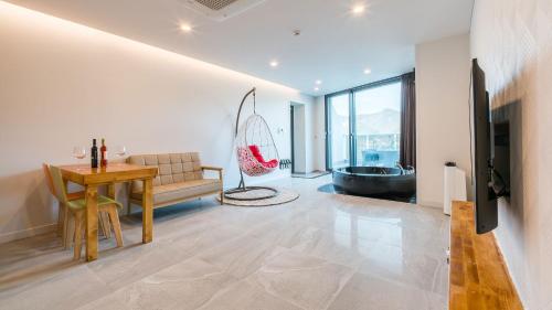 W지우 리조트 (W Jiwoo Resort) in 가평