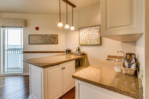75361632 Hotel Bellwether on Bellingham Bay