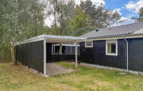 Exterior view, 4 Bedroom Beautiful Home In Store Fuglede in St. Fuglede