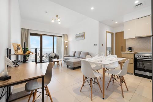 Downtown Comfort Spacious 1BR in Burj Royale, Dubai (photo 4)