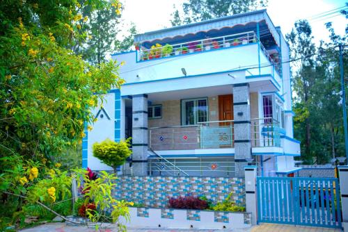 . The Chendur Grand