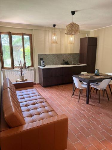2 bedrooms, 2 beds