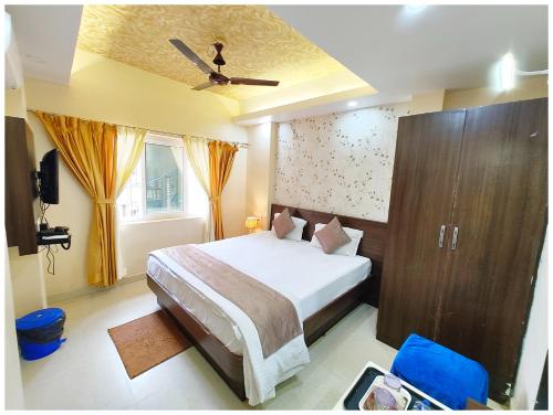 Hotel New J-Aradhya ! Near Sea Beach And Shree Jagannath Temple - Free Wifi and Parking Facilities - in Baliapanda