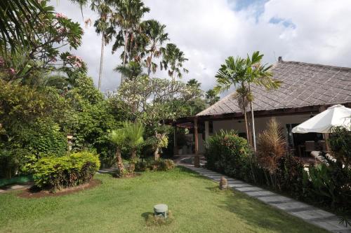平方米1臥室別墅 (布萊倫) - 有5間私人浴室 (Meyer Villa by Villa Pantai Lovina) in 賽里利特