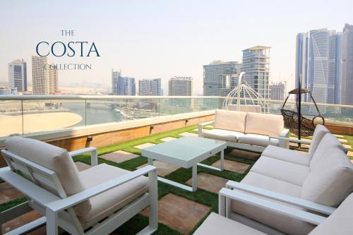 Water Edge 2BR - Panoramic 360 Canal View, Dubai