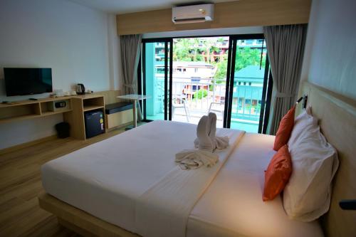 room detail thumbnail 0