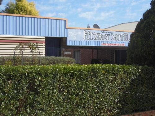 สวน, Nanango Fitzroy Motel in นานังโก