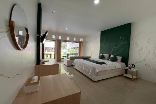 Santa Monica Resort in Caringin